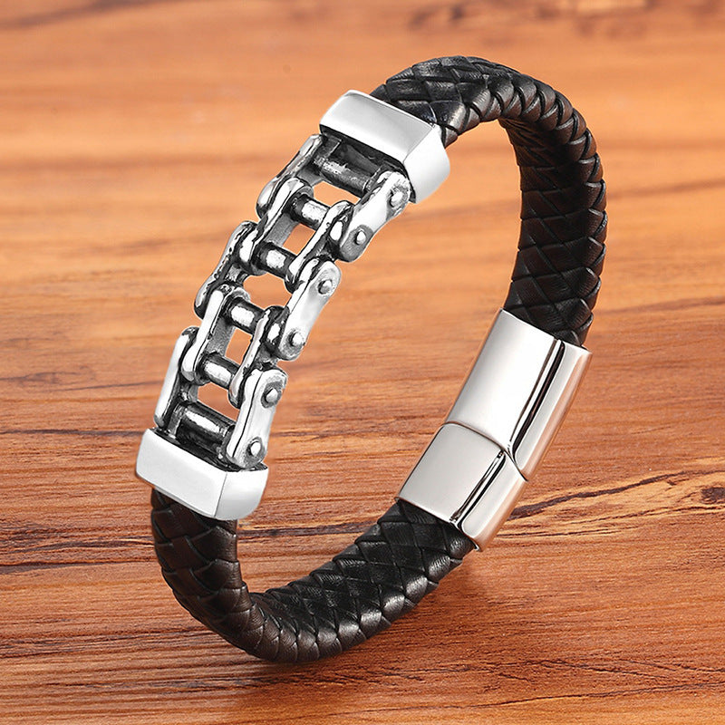 Braided Bracelet – Le Cuir & l’Acier, Noués pour l’Éternité