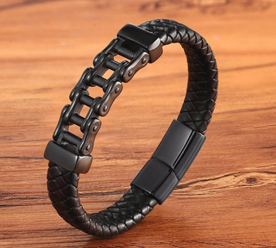 Braided Bracelet – Le Cuir & l’Acier, Noués pour l’Éternité