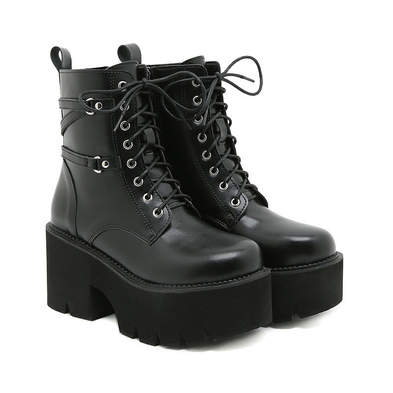 Cabeza con cordones