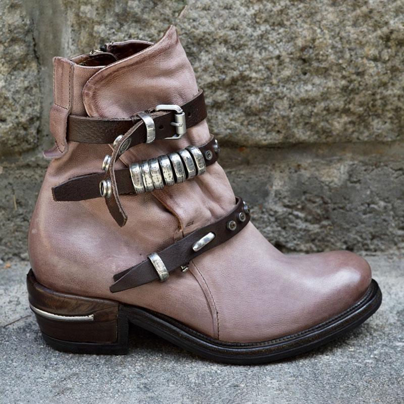 Bootsy – Vintage Spirit &amp; Ribbon Details