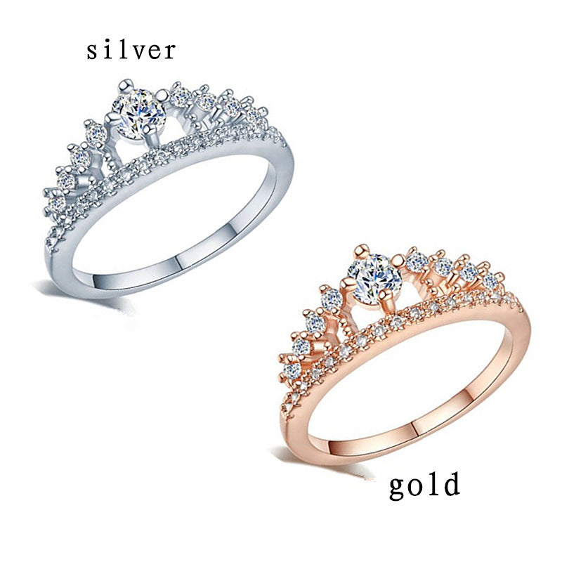 Anillo de corona microengastada: elegancia real a tu alcance