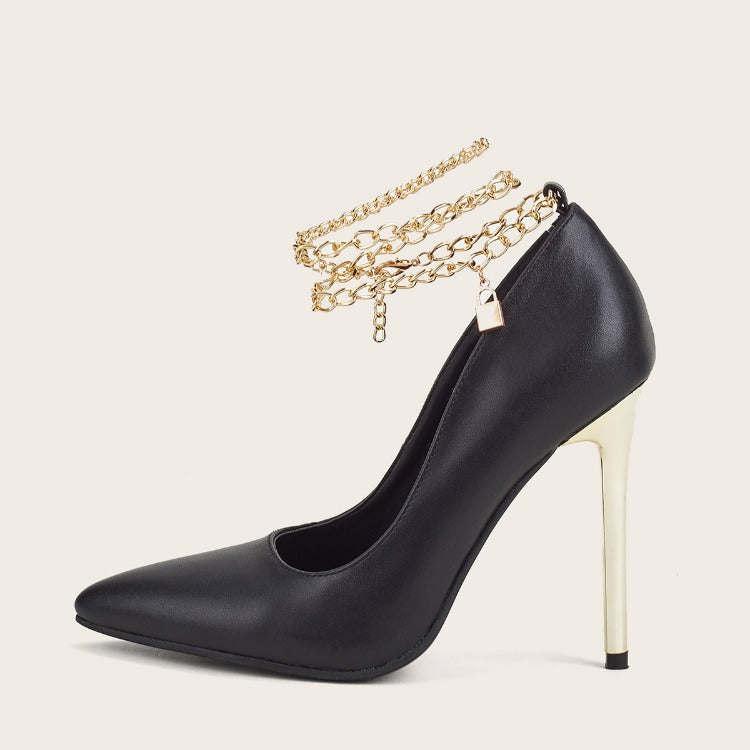 Metal Chain – Assertive elegance &amp; sculpted silhouette