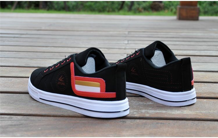 Zapatillas juveniles