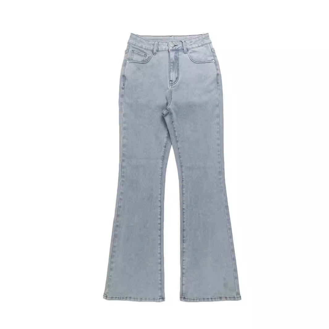 Waist Flared – Le Jean Évasé qui Fait Toute la Différence