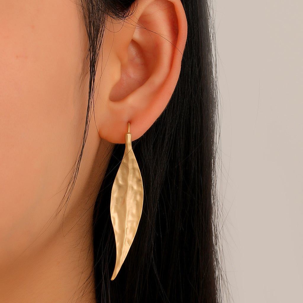 Fashion Capricious Minority Irregular Leaf-shaped Earrings Asian Gold Earrings