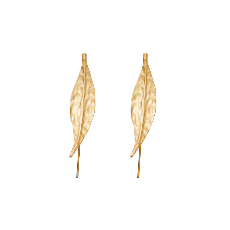 Fashion Capricious Minority Irregular Leaf-shaped Earrings Asian Gold Earrings