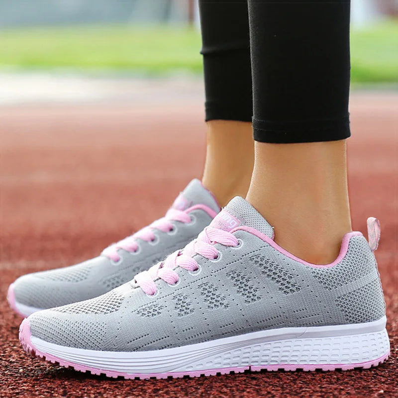 Sneakers – Ultra Light &amp; Stylish for a Perfect Casual Look 
