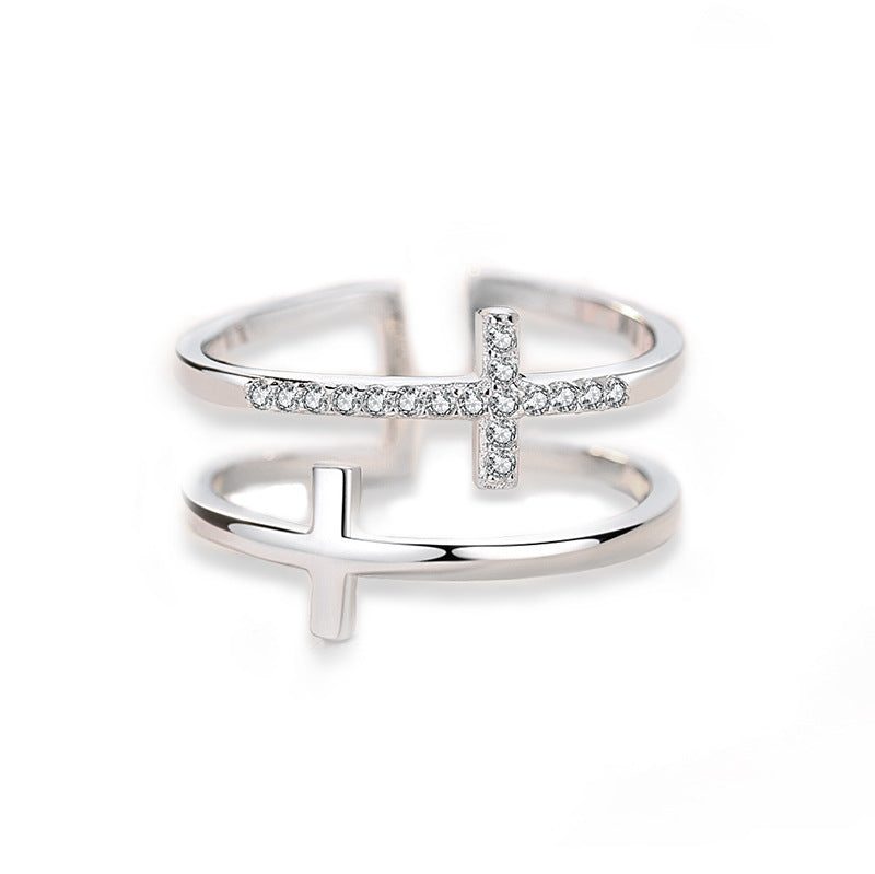 Double Cross – Minimalist elegance with a double symbol